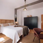 Miete 3 Schlafzimmer wohnung von 103 m² in Berlin