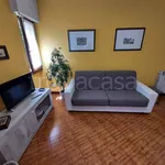 Rent 2 bedroom apartment of 50 m² in Gardone Riviera