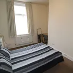 Rent 4 bedroom house in North West England