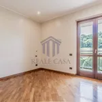 Rent 4 bedroom house of 150 m² in Monterosi