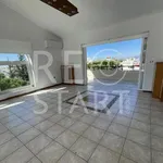 Rent 5 bedroom house of 440 m² in Κηφισιά