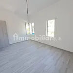 Affitto 4 camera casa di 113 m² in Vezzano Ligure