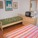 Rent 3 bedroom apartment of 75 m² in Torri del Benaco