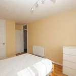 Rent 2 bedroom apartment in Coventry