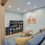 7 bedroom house of 1991 sq. ft in Montreal