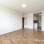 Pronajměte si 3 ložnic/e byt o rozloze 65 m² v Prague