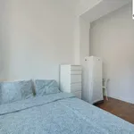 Rent 15 bedroom apartment in Lisbon