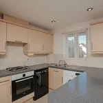 Rent 2 bedroom flat in South East England