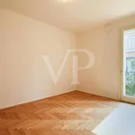 Rent 7 bedroom apartment of 288 m² in Vicenza