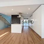 Rent 3 bedroom house of 220 m² in Amora