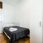 Alquilar 5 dormitorio apartamento en Madrid