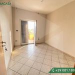 Affitto 3 camera appartamento di 90 m² in Giugliano in Campania
