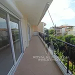 Rent 3 bedroom apartment of 151 m² in Glyfada