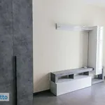 Affitto 3 camera appartamento di 70 m² in Naples