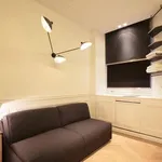 Rent 5 bedroom apartment of 120 m² in Paris