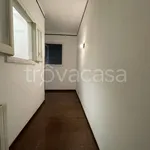 Affitto 3 camera appartamento di 130 m² in Taranto