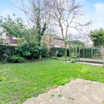 Rent 5 bedroom house in South East England