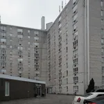 Rent 2 bedroom apartment in Windsor