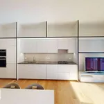 Rent 3 bedroom apartment of 85 m² in Milan