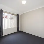 Rent 4 bedroom house in Coodanup