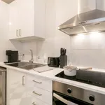 Rent 4 bedroom apartment of 60 m² in Barcelona