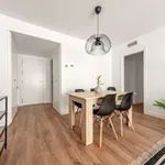 Rent 2 bedroom apartment of 100 m² in madrid