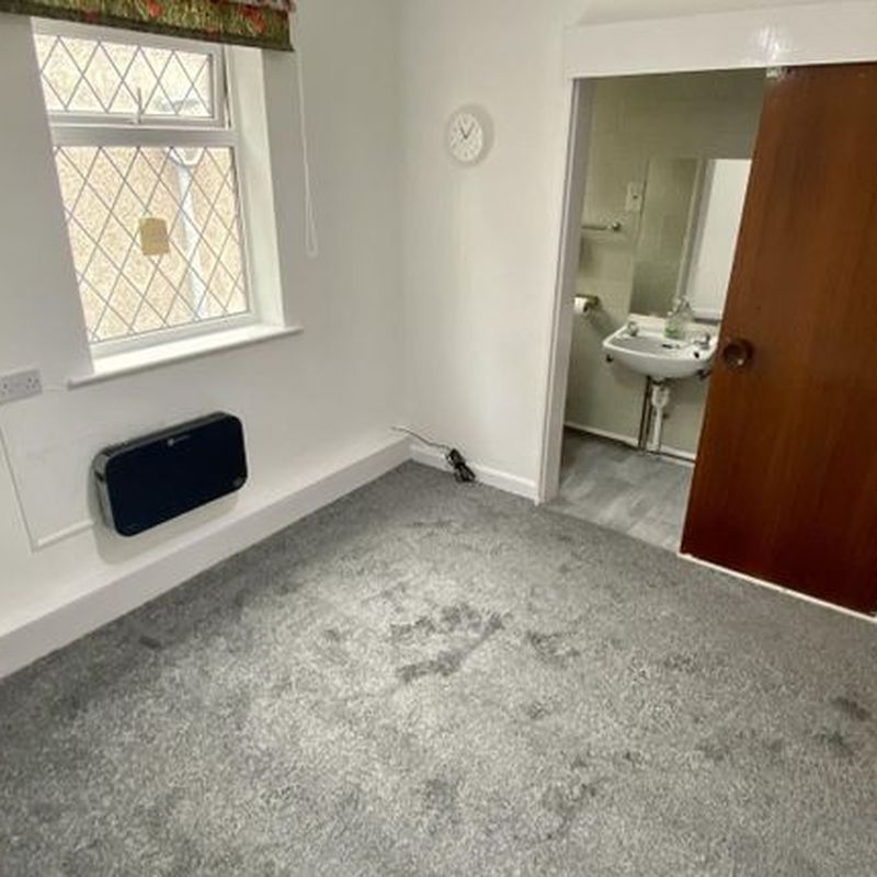 Studio to rent in Alexandra Street, Goole DN14