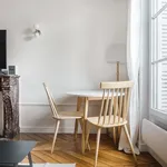 Appartement de 36 m² avec 2 chambre(s) en location à Paris