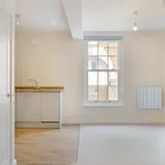 Rent 2 bedroom apartment in Stratford-on-Avon