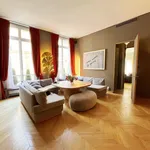 Rent 4 bedroom apartment of 185 m² in Paris