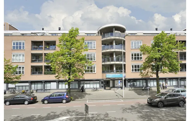 Huur 2 slaapkamer appartement van 93 m² in Amsterdam