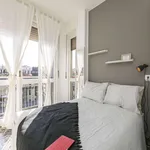 Rent 2 bedroom apartment in Milan