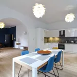 Rent 3 bedroom apartment of 140 m² in brussels