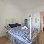 Rent a room in lisbon