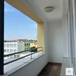 Rent 4 bedroom apartment in Hradec Králové