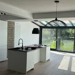 Maison de 363 m² avec 5 chambre(s) en location à Arlon