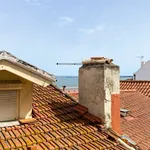 Rent 2 bedroom apartment of 70 m² in lisbon