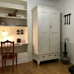 Rent 2 bedroom apartment of 60 m² in lisbon