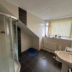 Rent 4 bedroom house in Yorkshire And The Humber