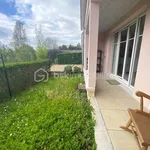 Rent 3 bedroom apartment of 71 m² in Chevreuse