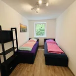 Miete 3 Schlafzimmer wohnung von 65 m² in Glauchau