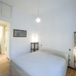 Rent 1 bedroom apartment of 60 m² in milan