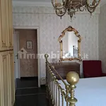 Rent 2 bedroom apartment of 70 m² in Genoa