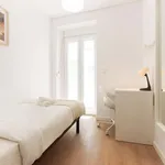 Rent a room in lisbon