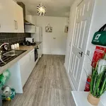 Rent 1 bedroom flat in Briton Ferry