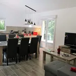 Maison de 87 m² avec 4 chambre(s) en location à Montolieu