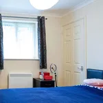 Rent 2 bedroom flat in South East England