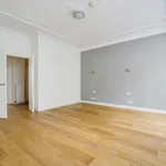 Huur 1 slaapkamer appartement van 100 m² in Den Haag