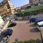 Affitto 3 camera appartamento di 50 m² in Imperia