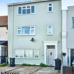 Rent 2 bedroom flat in East Of England